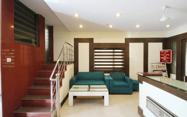 OYO 484 RTS Hotel - photo 4