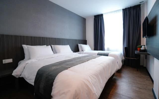 OYO 89386 Stay 365 Hotel - photo 4