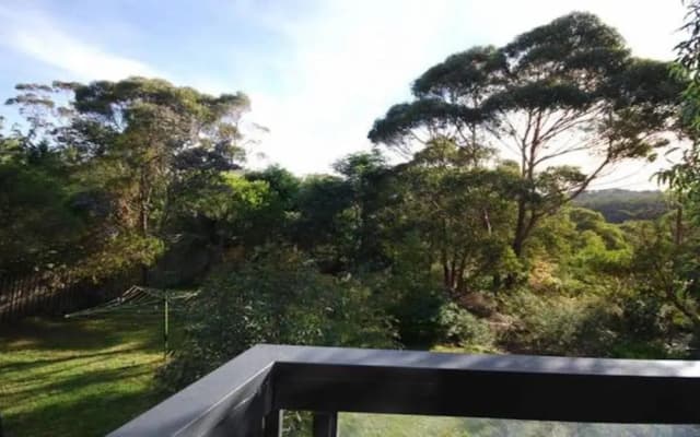 Sublime Cedar Lodge Leura - photo 2