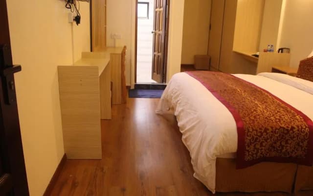 One On Inn - photo 5