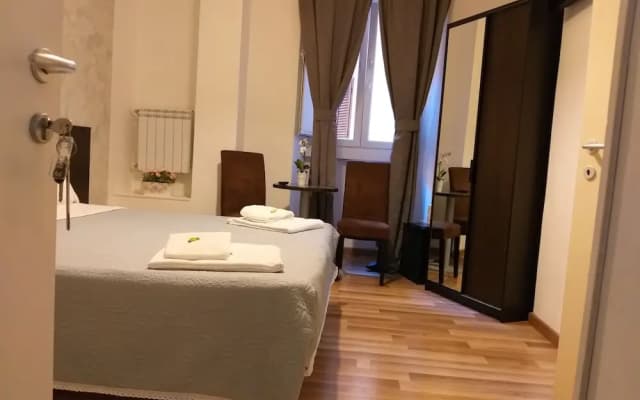 A Home in Rome - photo 3
