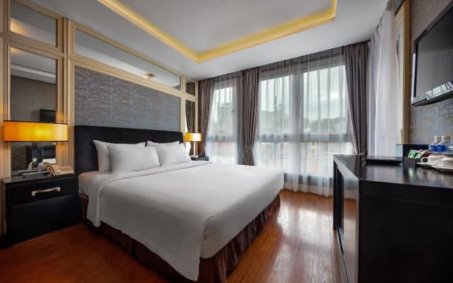 Classy Boutique Hotel - photo 4