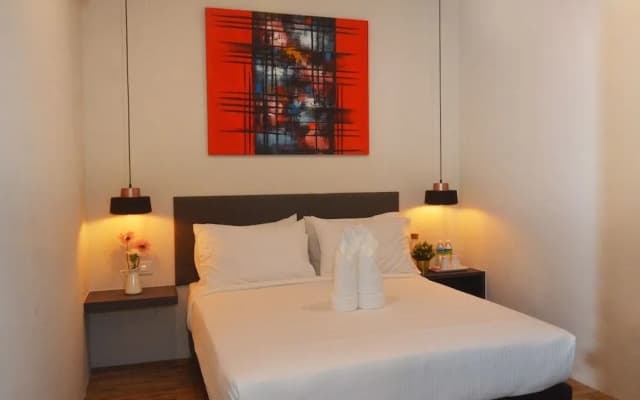 De Luna Hotel - photo 5