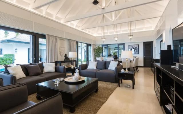 Miskawaan Villa Champak - photo 2