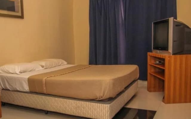 Highway Hotels - Rawang - photo 4