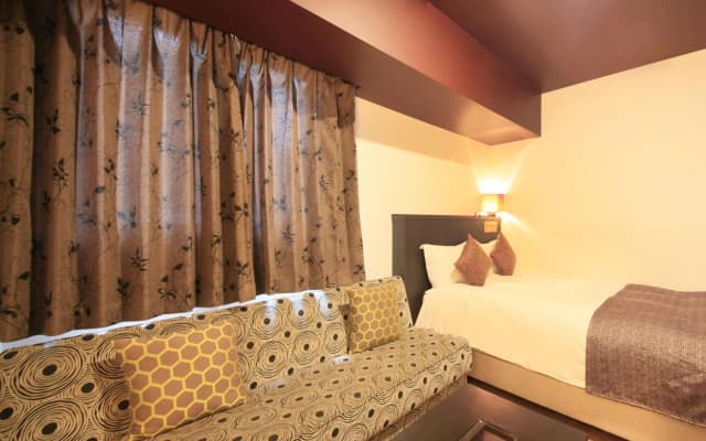 Centurion Hotel Ikebukuro - photo 3