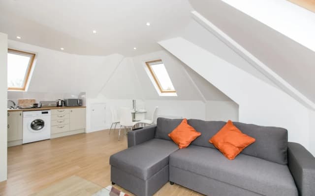 Hounslow Foundry House - photo 4