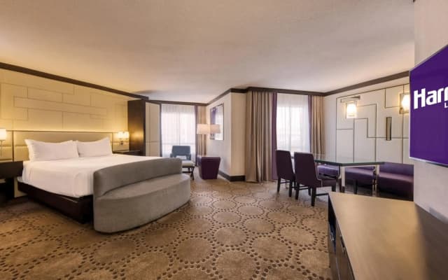 Harrah’s Las Vegas – A Caesars Rewards Destination - photo 2