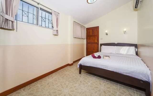 Baan Chokdee - 5 Bed - Private Pool - photo 2
