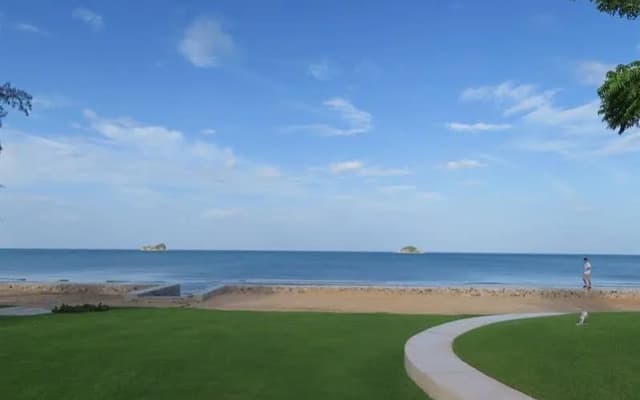 Wan Vayla Condo - Beachfront - photo 4