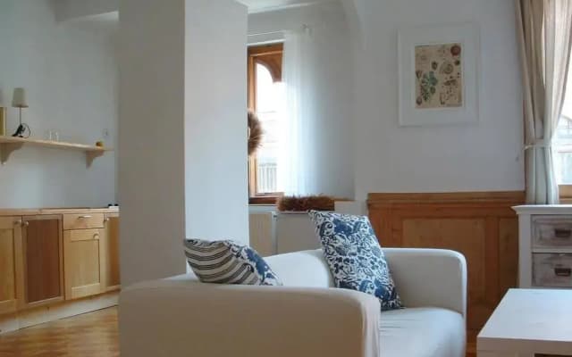 Opera Apartments - photo 3