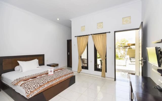 RedDoorz @ Raya Jimbaran - photo 4