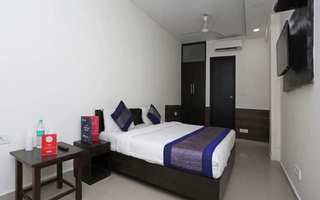 Hotel Aravali Inn - photo 4