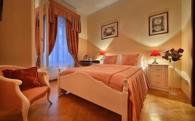 Boutique Hotel Constans - photo 5