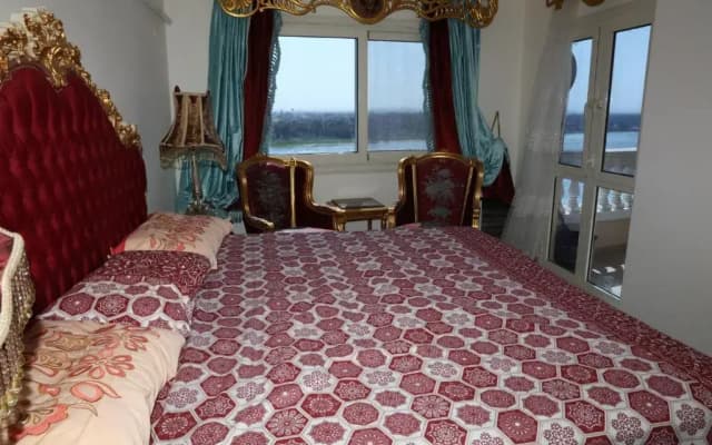 Maadi, Direct Nile river View From all Rooms - photo 2