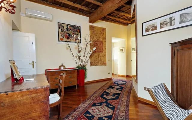 Trevi Comfortable Terrace Apartment - photo 5