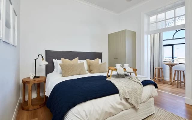 The Clovelly Hotel - photo 3