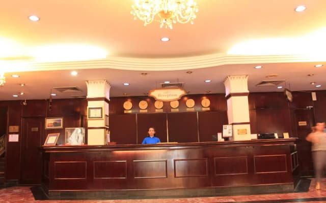 Capital Garden Hotel - photo 2
