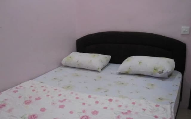 Budget Inn Hotel - photo 2