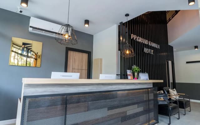 PP Grand Kamala Hotel - photo 2