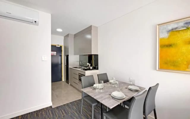 Value Suites Penrith - photo 3