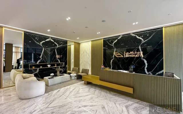 WelHome - Dubai Delight: Luxe Living 1BR at Binghatti Luna - photo 2