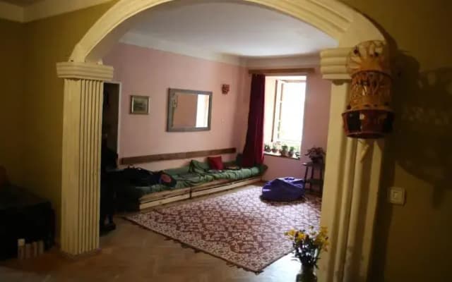 Pomegranate Hostel - photo 4