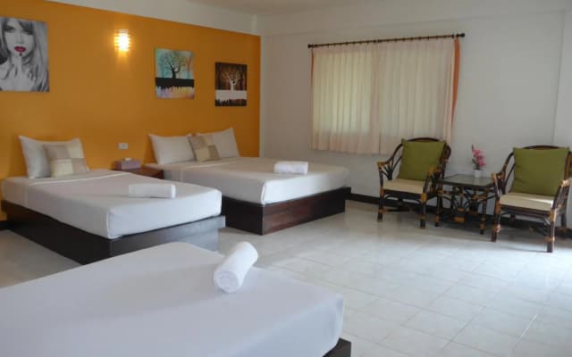 Forumhouse Hotel - photo 4