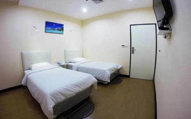 V Place Silom - photo 5