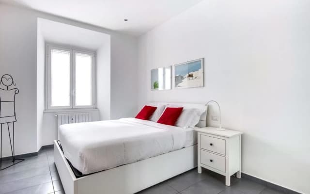 Charming 2 Beds Flat in a Great Area - photo 3