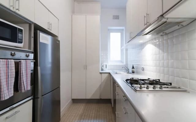 Spacious Art Deco apt. in Darlinghurst - photo 4