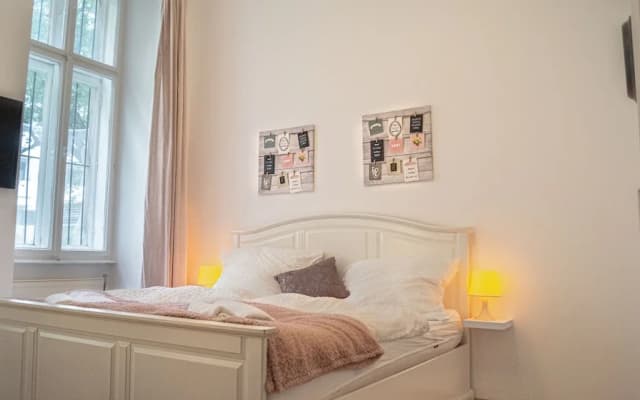Stylish Apartment Near Downtown - photo 5