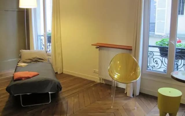 Apartment between Montmartre and Opera - photo 2