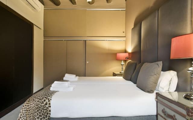 Stay U-nique Apartments Pou - photo 5