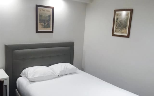 Hotel Savoy - photo 3
