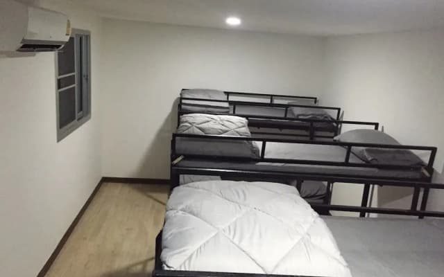 KruDam Gym Hostel - photo 4