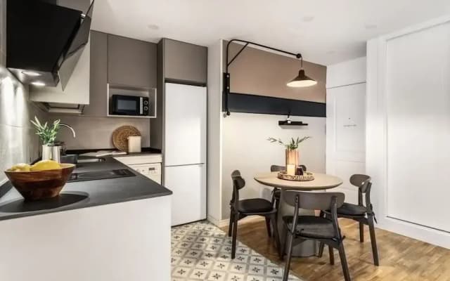 Elton - 1 Bedroom in Chueca - photo 5