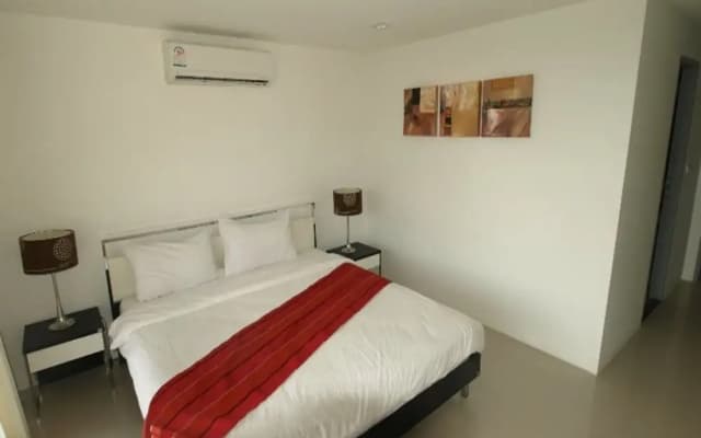 Lanta Loft Apartment 2B - photo 3