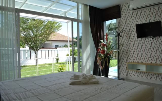 Siam Twins Villa B - photo 5