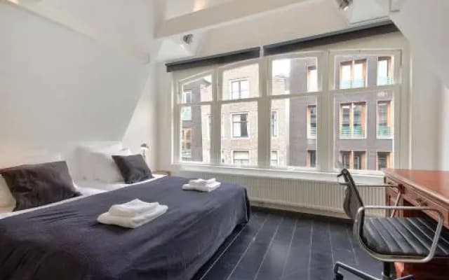 2 Bedroom City Center Terrace - photo 2