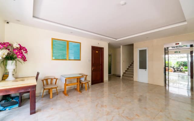 Green Garden Residence Hotel - photo 2