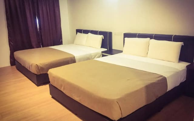 Uncle Guesthouse Kuala Terengganu - photo 4