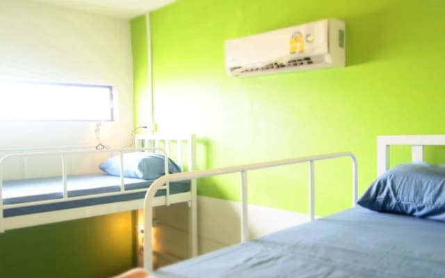 Big Boss Hostel - photo 4
