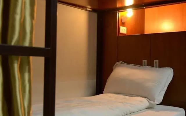 Capsule Hostel - photo 5