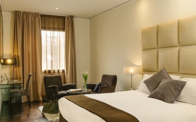 Hotel Cosmopolitan - photo 5