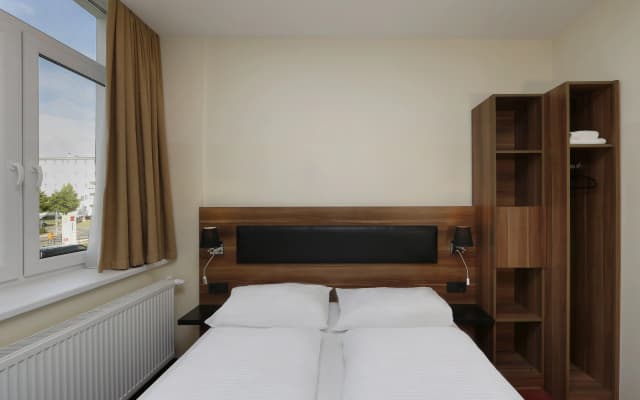 B&B HOTEL Berlin-Adlershof - photo 5
