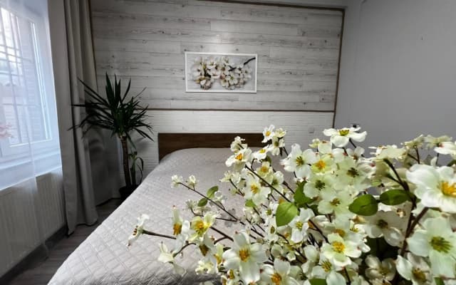 Charles Square Apartments - photo 2