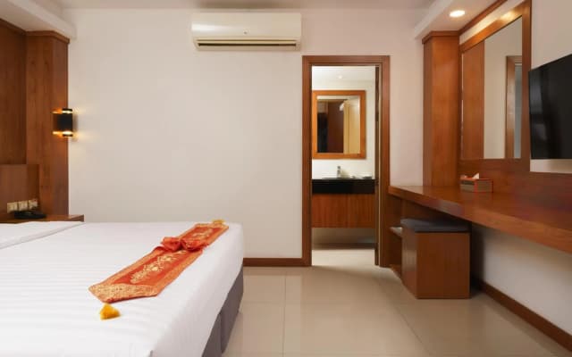Chabana Kamala Hotel  - photo 4