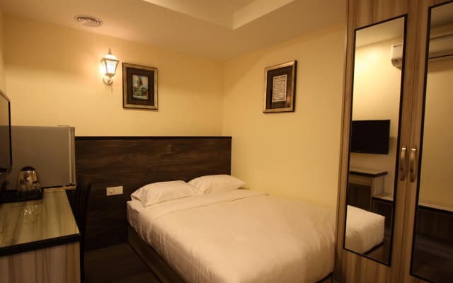 Shamrock Guest House - photo 4