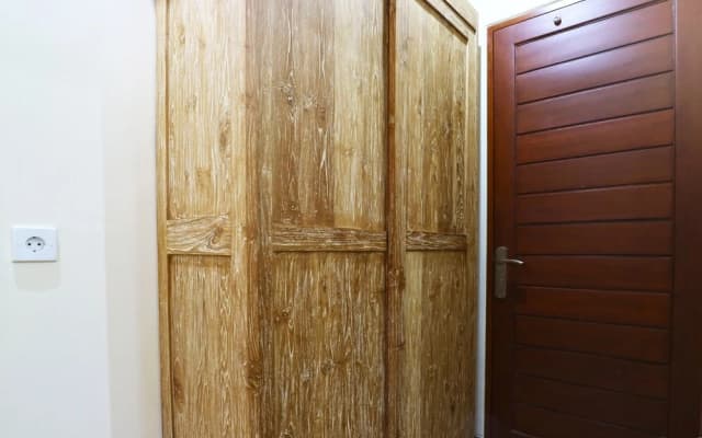 Lotus Bali Guesthouse - photo 4